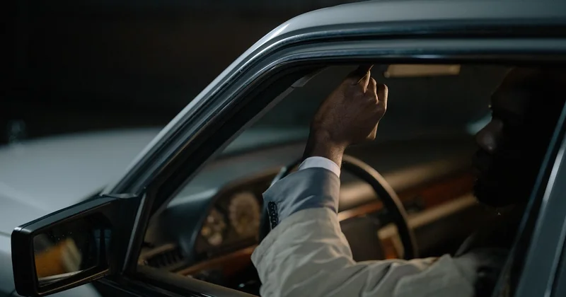 Comment trouver un chauffeur pour conduire ma voiture ?