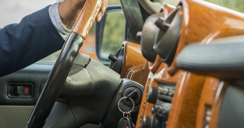 Location voiture chauffeur Montpellier : le luxe sans les tracas